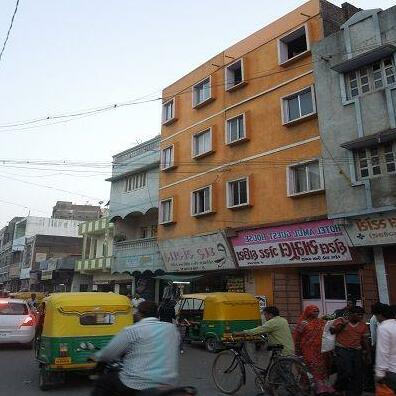 Hotel Amul Guest House - Photo2