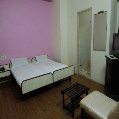 New Hotel Baarat Inn Residency - Photo4