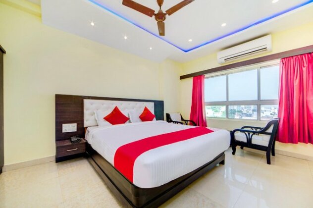 OYO 40720 Hotel Srs Regency