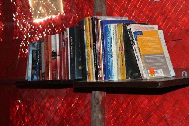 Bricks & Bamboo Hostel - Photo3