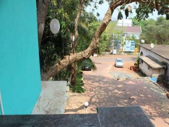 KS8 Guest House - Photo2