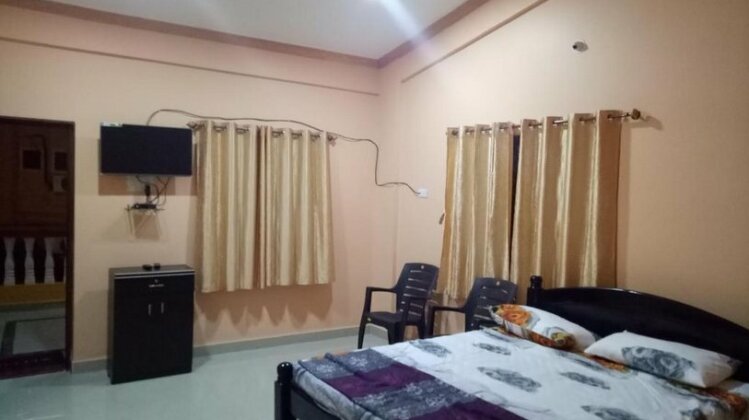 Laximi Guest House - Photo2