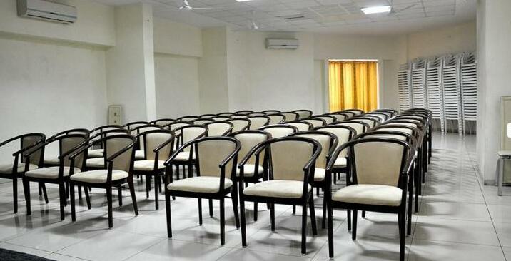 Hotel Shree Plaza - Photo4