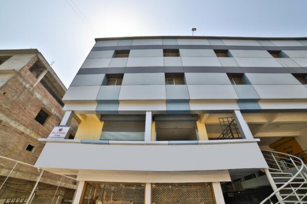 OYO 29126 Aeron Plaza - Photo2