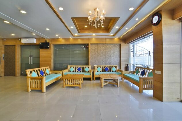 OYO 29126 Aeron Plaza - Photo3