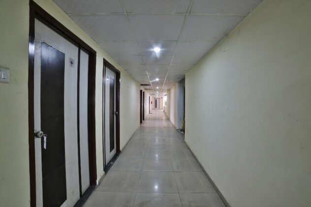OYO 29126 Aeron Plaza - Photo4