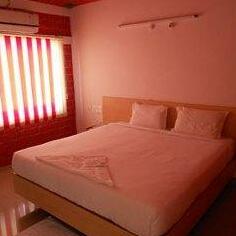 Hotel Vihar Holiday Inn - Photo4