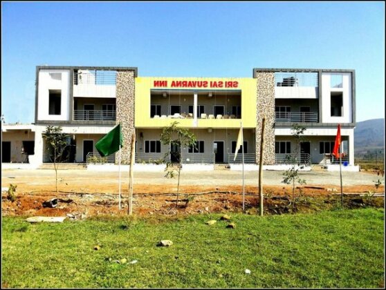 Sri Sai Suvarna Inn - Photo2