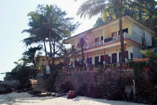 Alex House Arambol - Photo2