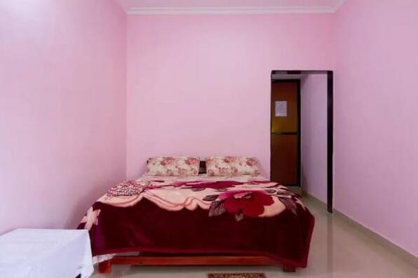 Madrid Home Studio 2 w/ WiFi & AC - Photo2