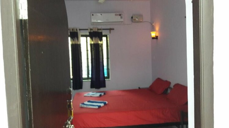 Savitri Guest House - Photo5