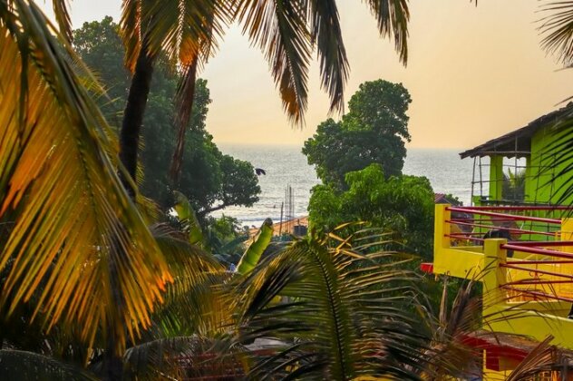The Red & Yellow BnB - Photo2