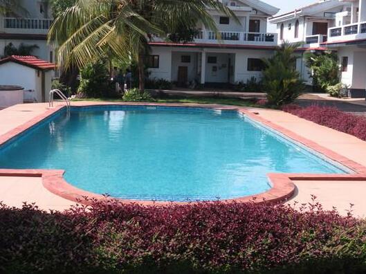 10 2br Spacious Villa W/ Wi-Fi +Kitchen - Photo2
