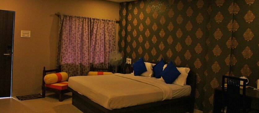 Hiranya Resorts - Photo3