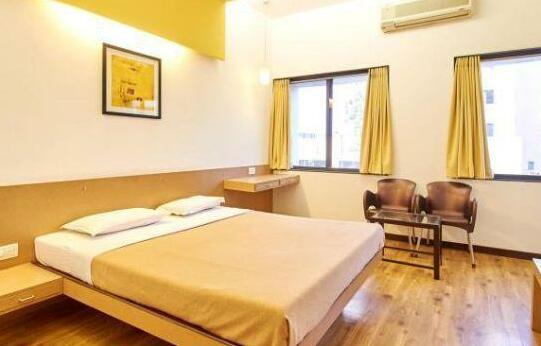 Hotel Manmandir Executive - Photo2