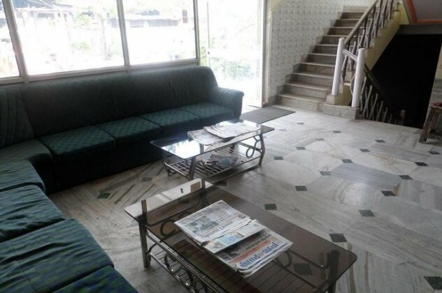 Hotel Modi Samrat - Photo2