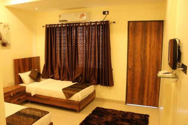 Hotel Ranjit Tourist Lodge - Photo5