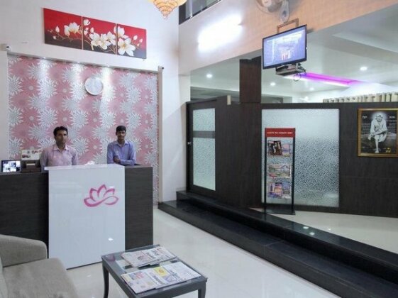 Hotel Yash Executive - Photo3