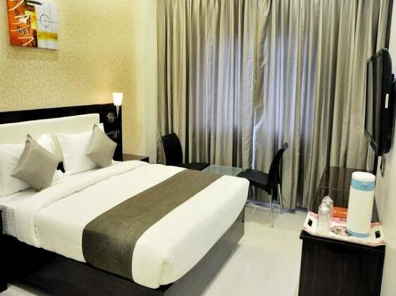 OYO 3136 Hotel Starlight Inn - Photo3