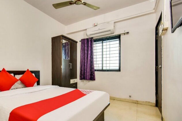 OYO 66018 Hotel Vijayraj Lodging And Boarding - Photo2