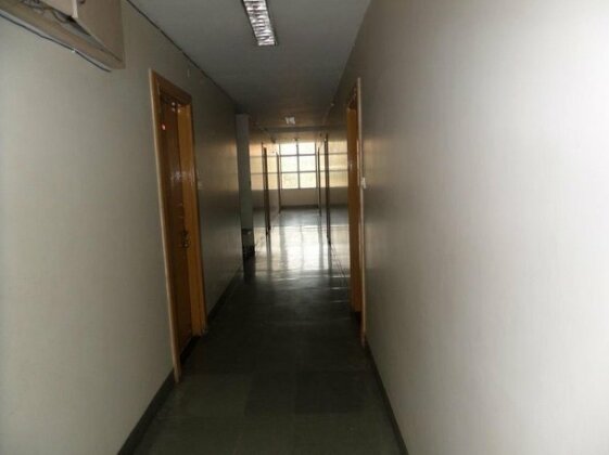 OYO 8600 Hotel Deepali Executive - Photo3