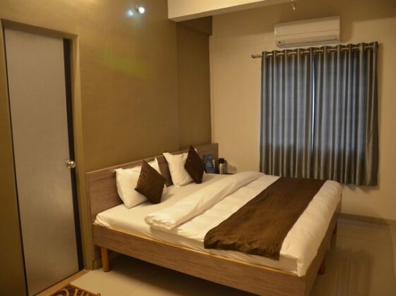 OYO 9920 Hotel Aurangabad Regency - Photo5