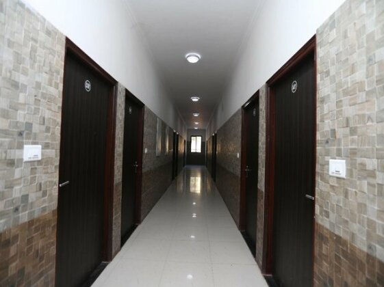 OYO 26931 Madhav Bhavan - Photo3