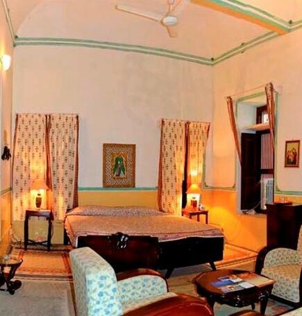 Neemrana's - Piramal Haveli - Photo4