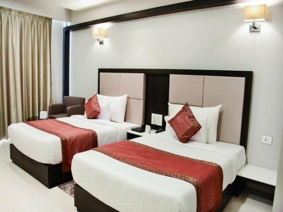 Hotel Platinum Shravasti - Photo2