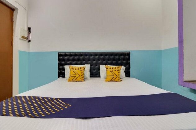 SPOT ON 65565 Krishna Lodge - Photo2