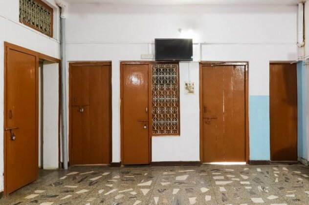 SPOT ON 65565 Krishna Lodge - Photo3