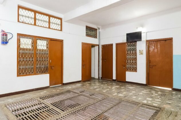 SPOT ON 65565 Krishna Lodge - Photo4