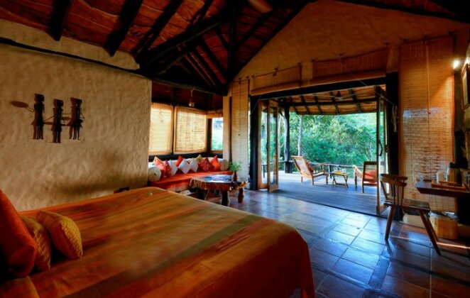 Kanha Earth Lodge - Photo3