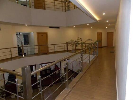 STARiHOTELS Balrampur - Photo3