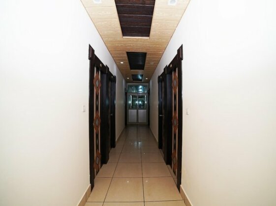 OYO 40981 Hotel Kamal Regency - Photo3