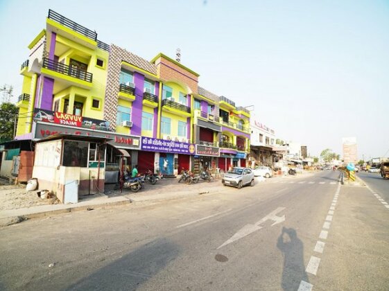 OYO 40981 Hotel Kamal Regency - Photo4
