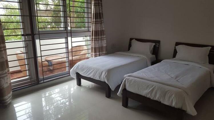 Aashritha Suites Guest House - Photo3