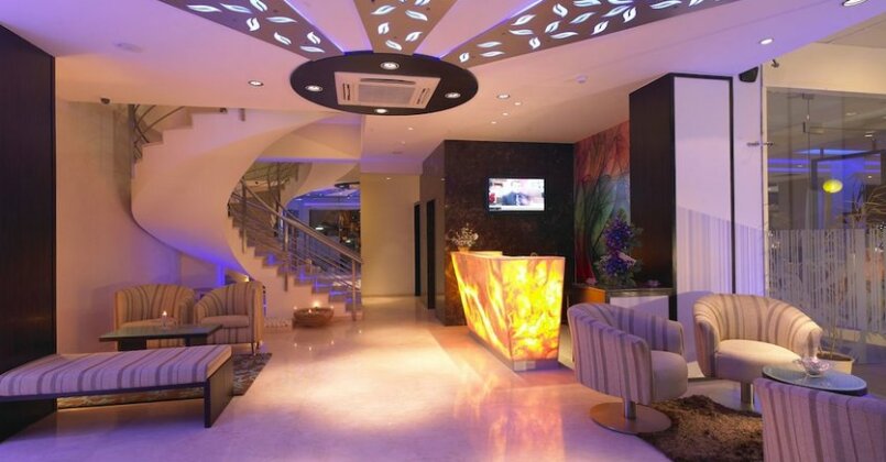 Blu Petal - A Business Hotel - Photo3