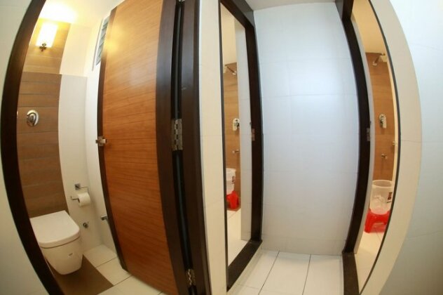 Breeze Suites - Photo3