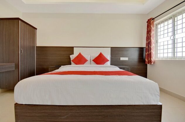 Capital O 23335 Karavali Residency