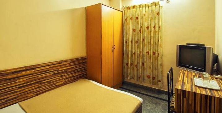 Century Residency - Photo4