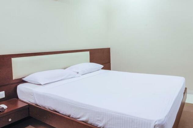 Grand Continent Hotel - Photo3