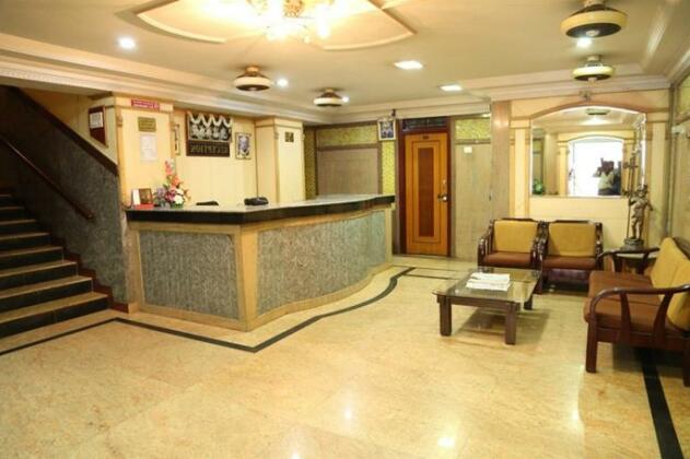 Hotel Anand Regency - Photo3
