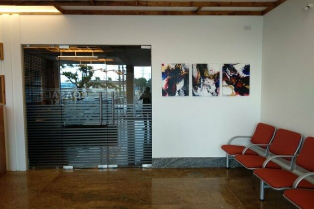 Hotel Coastal King - Photo2