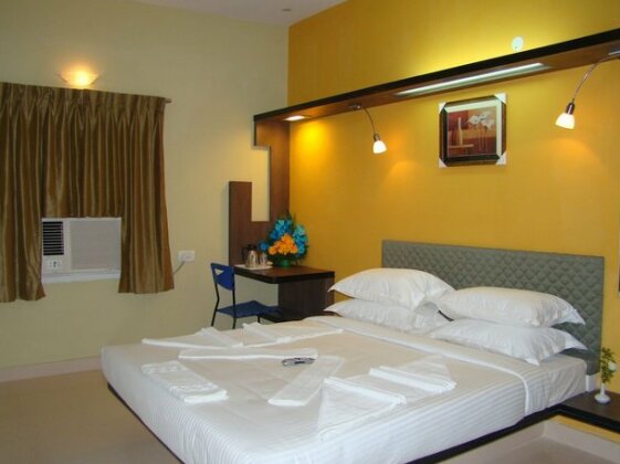 Hotel Grand Bee - Photo5