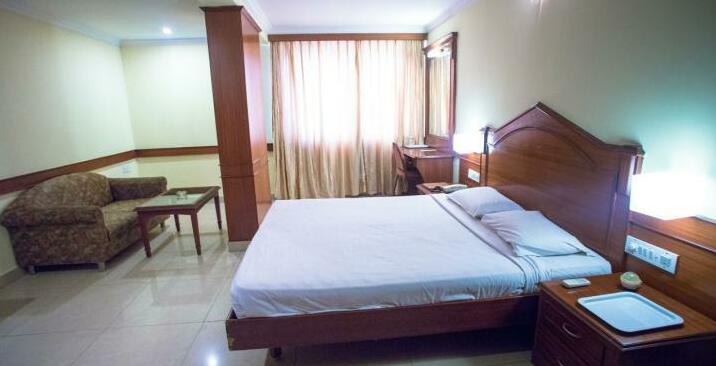 Hotel Nandhini - Minerva Circle - Photo2