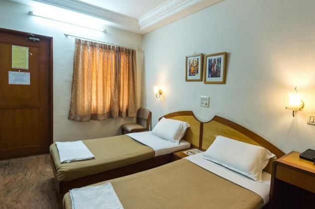 Kamat's Hotel Lalbagh - Photo3