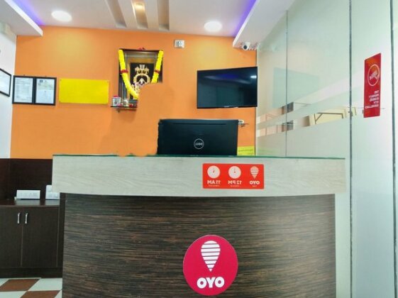 OYO 10843 Hotel RMV Savera - Photo3