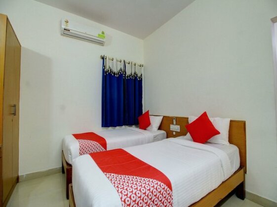 OYO 15415 Hotel Ample Inn Vidyanagar - Photo4