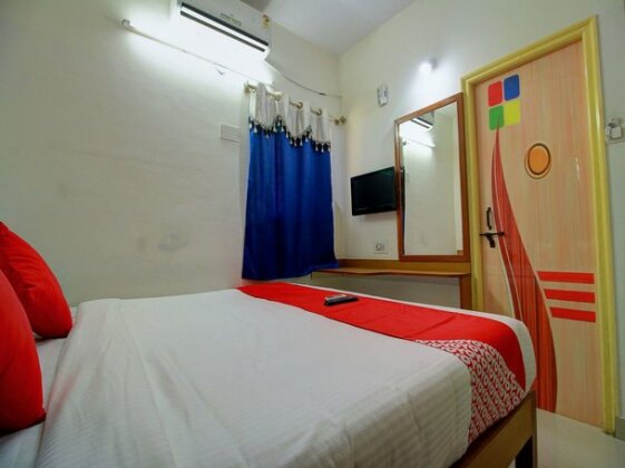 OYO 15415 Hotel Ample Inn Vidyanagar - Photo5